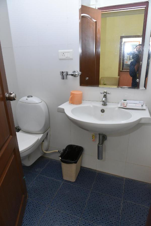 Hotel Sonas Tiruchirappalli Экстерьер фото